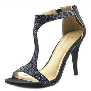 Never worn! Chinese Laundry black sparkly sandal sz8